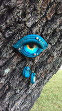 Load image into Gallery viewer, Blue Glass 3RD Eye Talisman Necklaces with Quartz